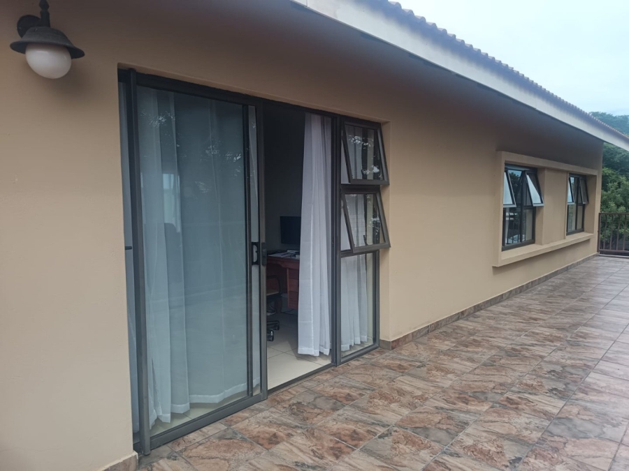 4 Bedroom Property for Sale in Rhodesdene Northern Cape